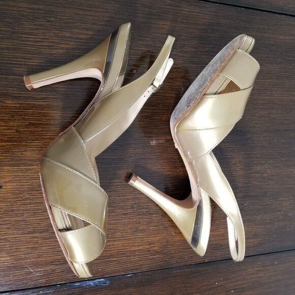 Cole Haan Womens 9B Nike Air Gold Patent Leather Heel Sling Back Open Toe Heels - Picture 5 of 12